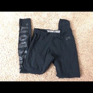 NIKE LEGGINGS